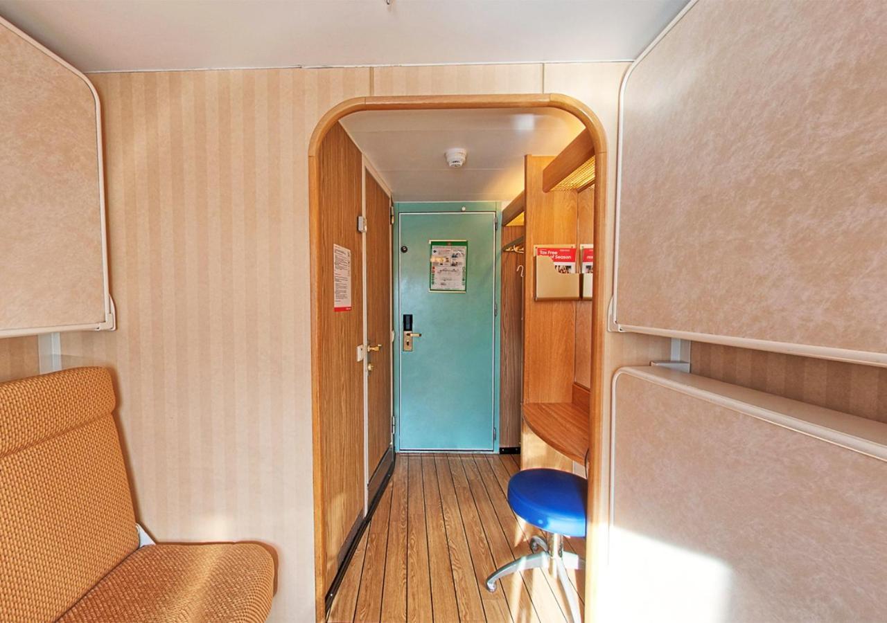Viking Line Ferry Viking Cinderella - One-Way Journey From Helsinki To Stockholm Hotell Rom bilde
